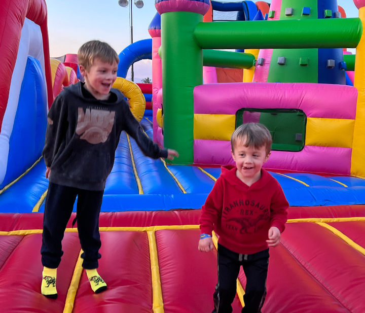 Big Bounce Super Bounce Brother's Orlando, Florida